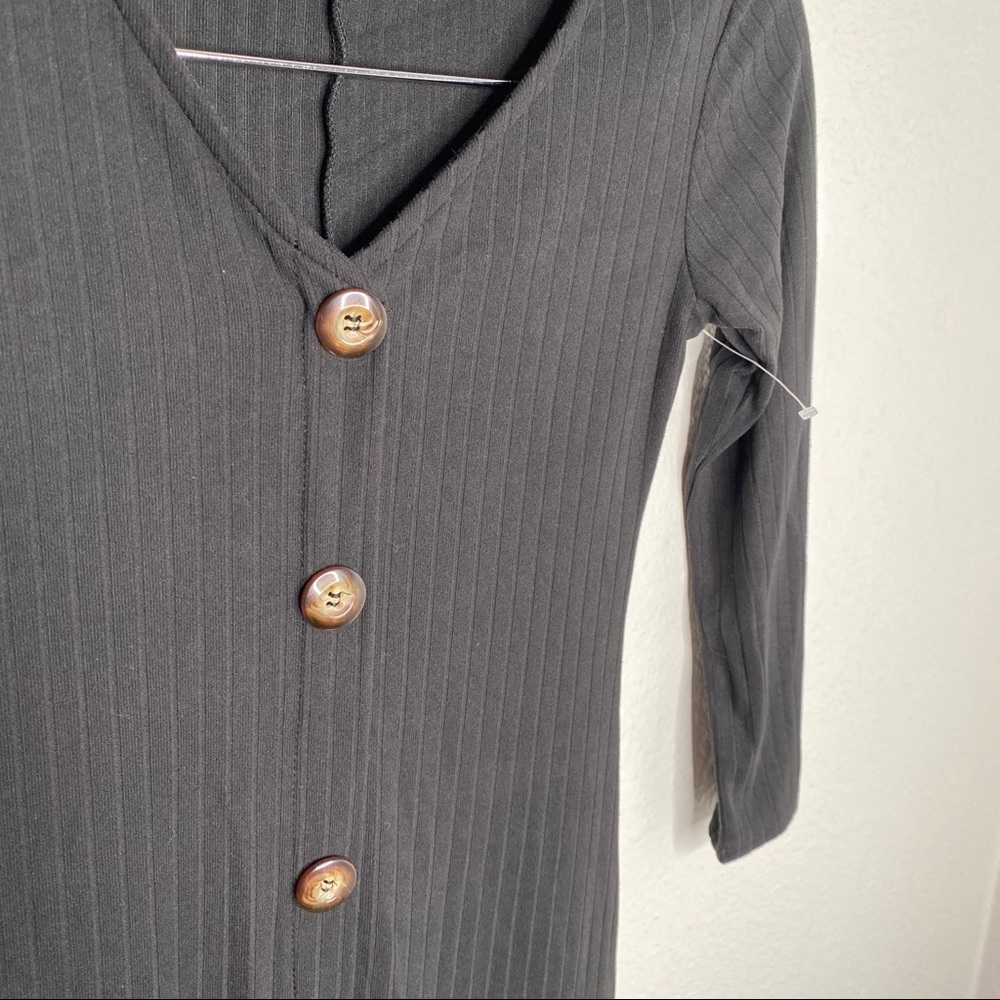 Velvet torch V-Neck Button Front Ribbed Midi dress - Picture 8 of 9